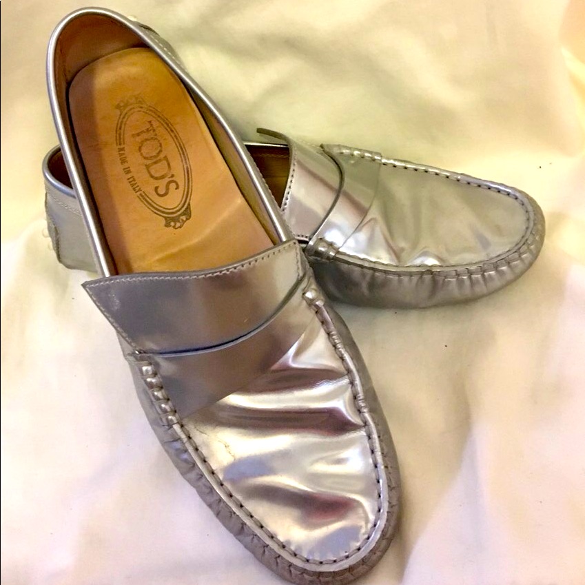 Tod’s Gommino Loafer Size 38.5/7.5